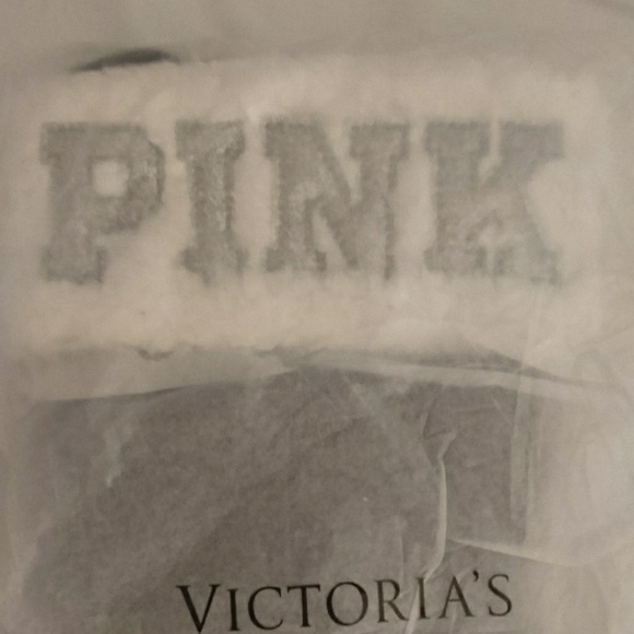 LAST NWT VICTORIA'S SECRET PINK SHERPA STOCKING - Picture 4 of 4